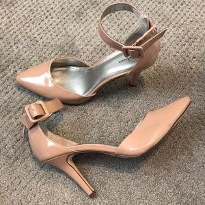 Tan heels
